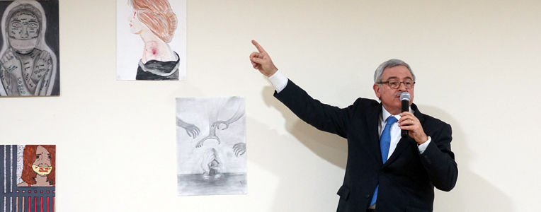 Jean Oghassabian, ministre libanais des Droits de la femme, s'invite dans la campagne #nonauHarcèlement du Lycée franco-libanais Mlf Alphonse de Lamartine de Tripoli